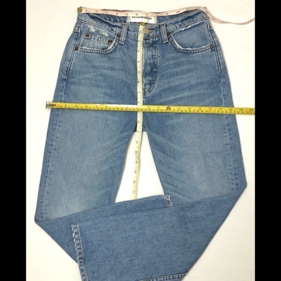 Reformation Jord kick flare blue jeans - Picture 8 of 9